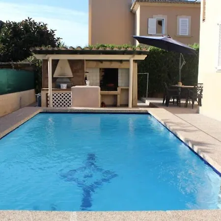 Holiday home Ca Na Susana. 3 Km From The Nearest *